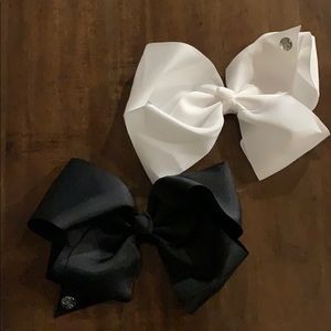 JoJo Siwa bow- 2